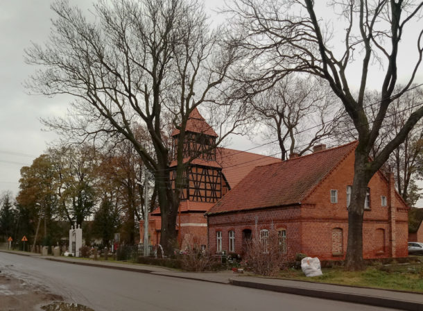 Kościół w Walichnowach